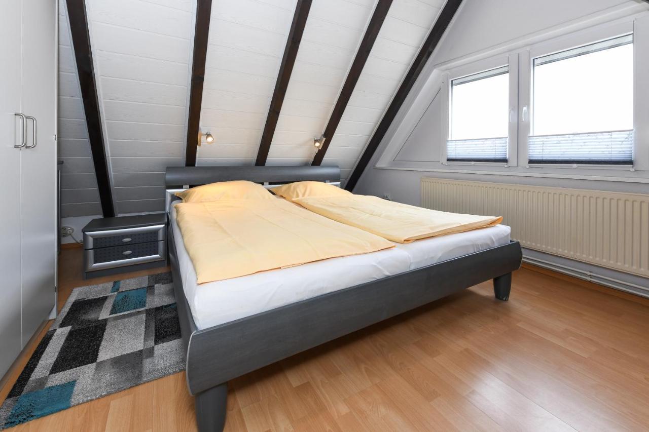 Haus Nordseepferdchen Bensersiel Esterno foto